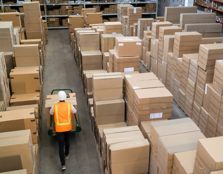 Hàng hóa được phân phối theo đúng quy định