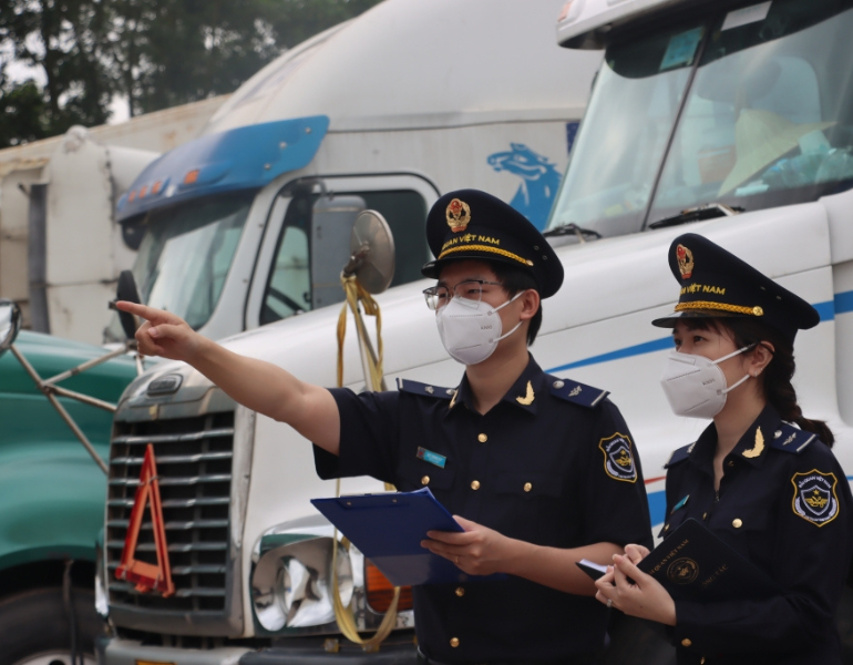 Vai trò quan trọng của dịch vụ môi giới hải quan trong thương mại quốc tế