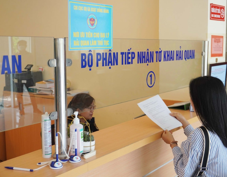 Môi giới hải quan là gì?